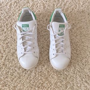 Adidas Stan Smith Sneakers! Fits Women’s 7.5-8, Men’s 6, UK 5.5